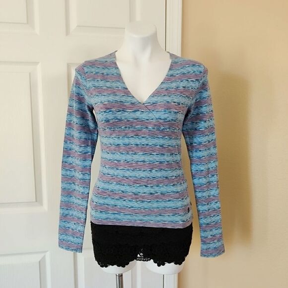 The North Face A5 Series surplice neckline LS top - Picture 1 of 12